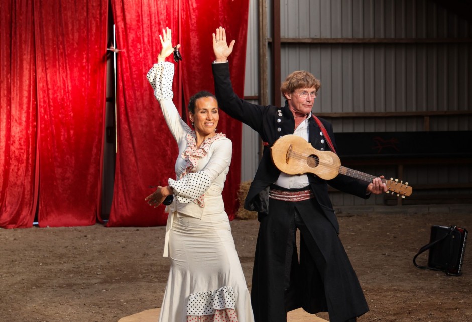 Danish Songs in Flamenco Dress